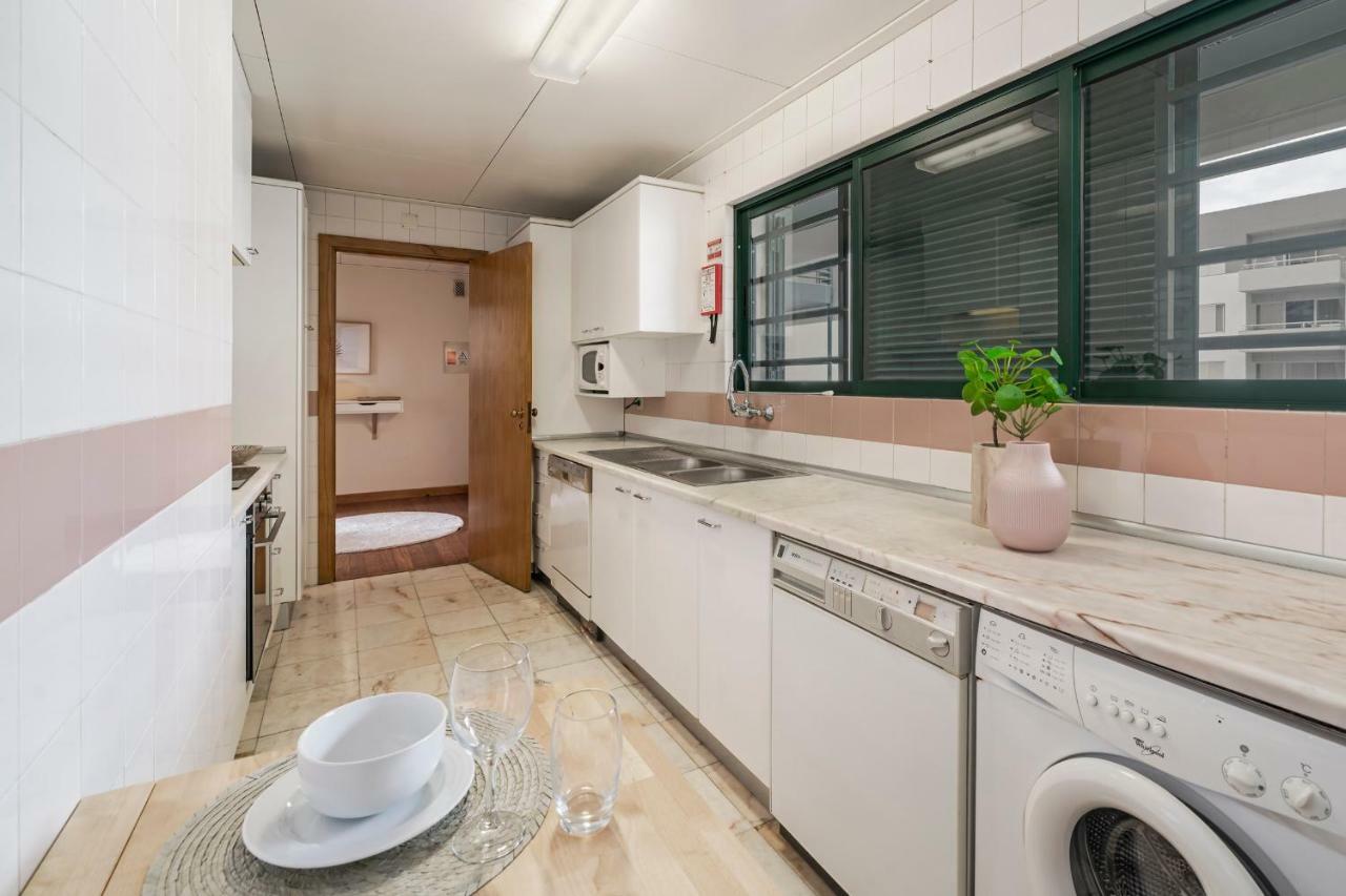 Ilheus V By An Island Apart Appartement Funchal  Buitenkant foto