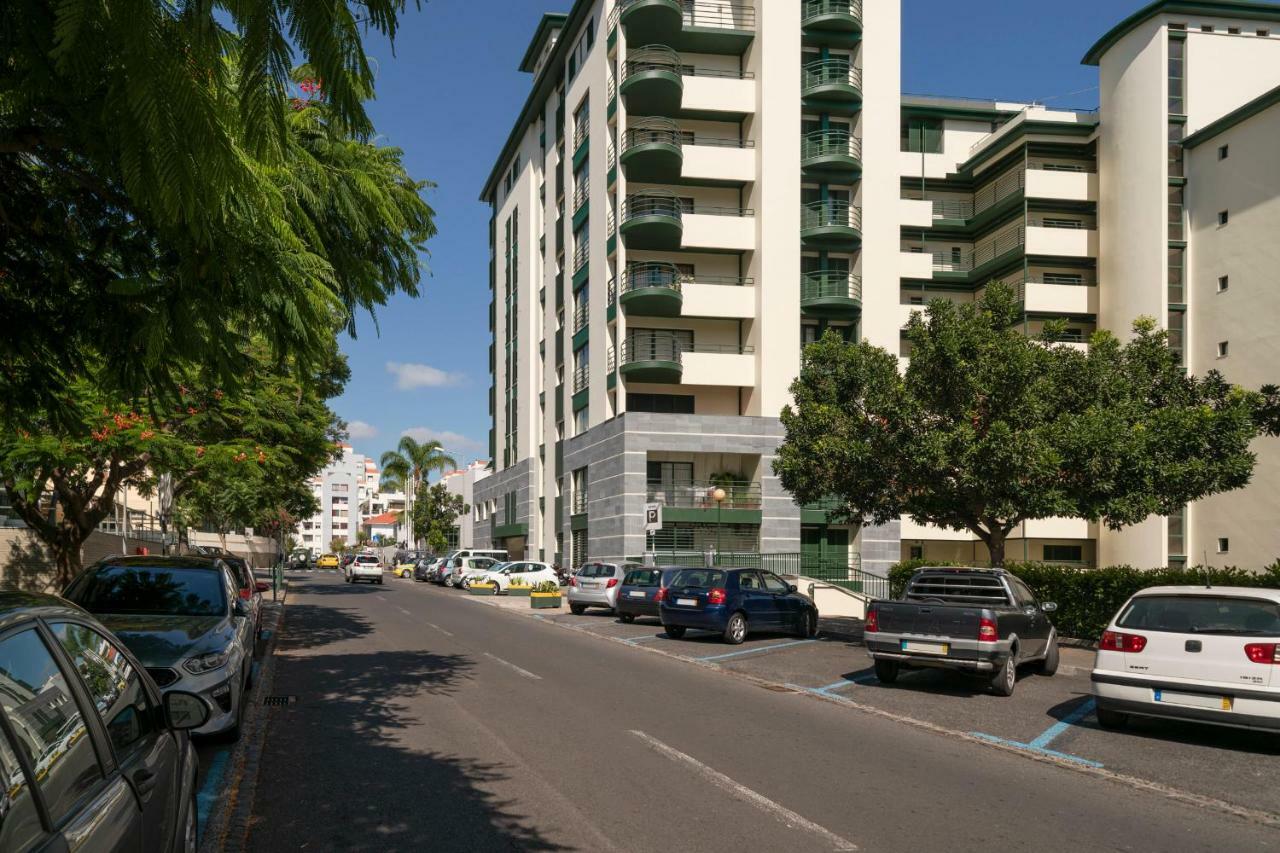 Ilheus V By An Island Apart Appartement Funchal  Buitenkant foto
